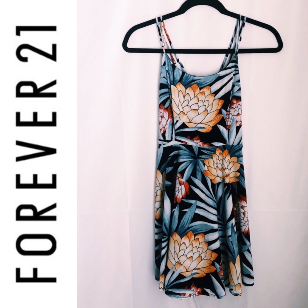 S | Forever 21 | Floral Summer Dress